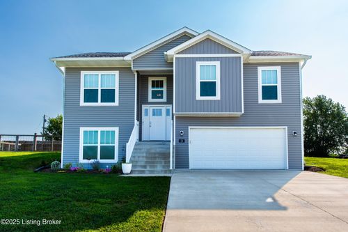 24 Greenbriar Dr, Eminence, KY, 40019-1209 | Card Image