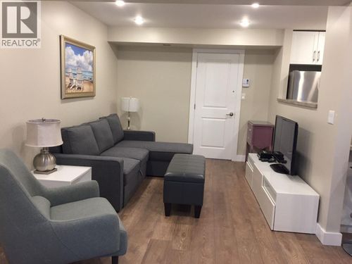 2883 Dollarton Highway, North Vancouver, BC, V7H1B1 | Card Image
