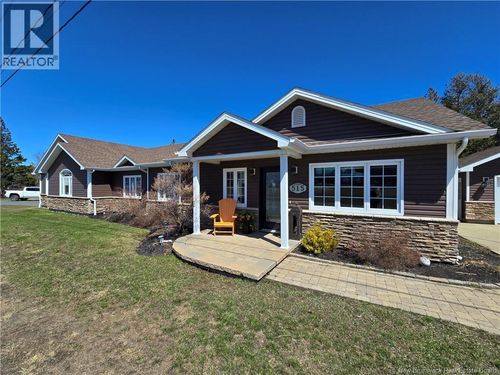 515 Principale Rue, Pointe Verte, NB, E8J2R2 | Card Image