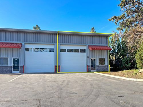 unit-107-63075 Crusher Ave, Bend, OR, 97703-1556 | Card Image