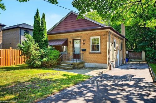 111 Leland St, Hamilton, ON, L8S3A3 | Card Image