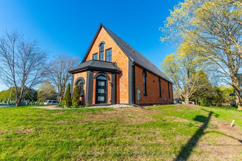 57 Crawford St, Chatsworth, ON, N0H1G0 | Card Image