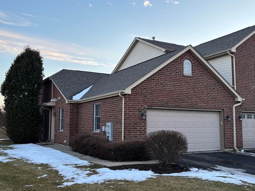 5837 Fieldstone Trl, Mchenry, IL, 60050-2213 | Card Image
