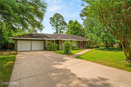 3303 Marye St, Alexandria, LA, 71301-4820 | Card Image