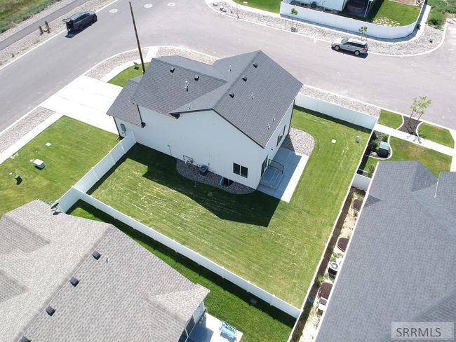 912 Alpine Ave, House other with 3 bedrooms, 3 bathrooms and 2 parking in Chubbuck ID | Image 34