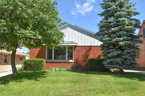3426 E Whittaker Avenue, Cudahy, WI, 53110 | Card Image