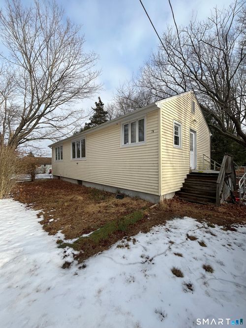74 Pine Rd, East Haddam, CT, 06423-1120 | Card Image