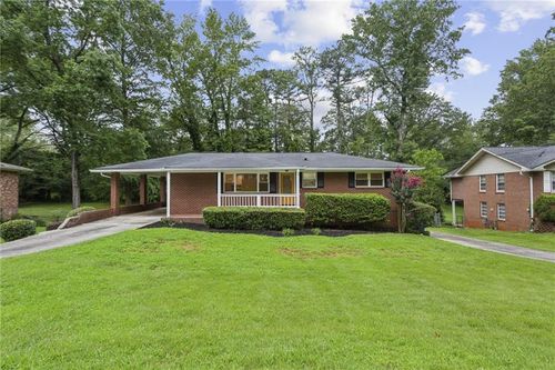 2221 Plantation Dr, East Point, GA, 30344-2118 | Card Image