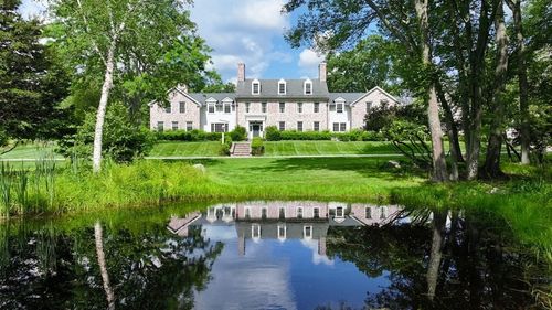 401 Sandy Valley Rd, Westwood, MA, 02090-1129 | Card Image