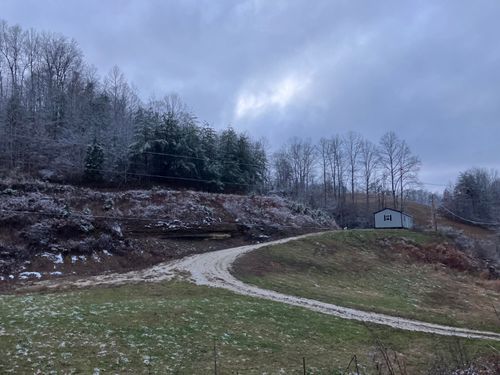 264 Sunshine Ln, West Liberty, KY, 41472-6522 | Card Image