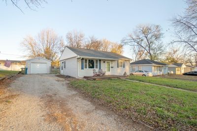 1037 Littlefield Rd, House other with 2 bedrooms, 1 bathrooms and null parking in Waterloo IA | Image 2