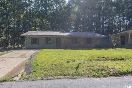 822 Porter St, Farmerville, LA, 71241-2345 | Card Image