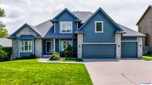 219 Allison Ave, Papillion, NE, 68133-4429 | Card Image