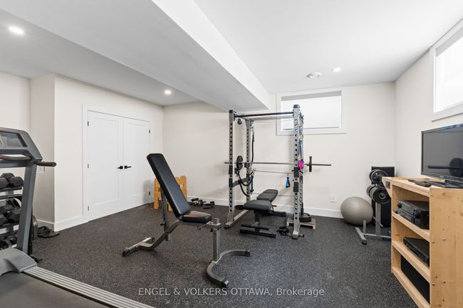 425 Ginger Cres, House other with 5 bedrooms, 4 bathrooms and 6 parking in Metcalfe ON | Image 39