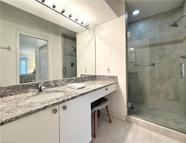 APT-2422 - 7635 Arbor Lakes Ct, Condo with 2 bedrooms, 2 bathrooms and 1 parking in Naples FL | Image 13