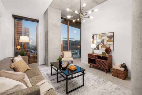 1112-360 Nueces St, Austin, TX, 78701-4198 | Card Image