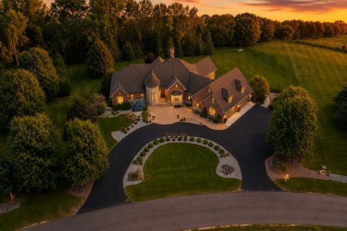 130 Bergamot Dr, Medina, MN, 55340-4200 | Card Image