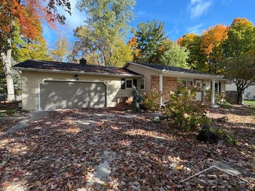 7846 Geddes Rd, Saginaw, MI, 48609-4209 | Card Image