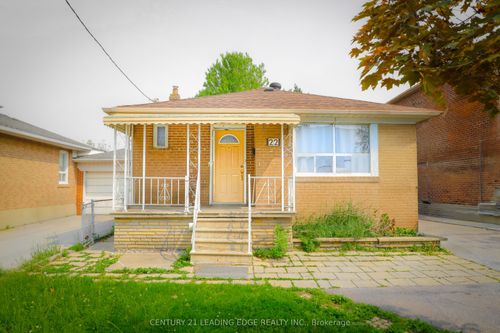 22 Katherine Rd, North York, ON, M3K1H9 | Card Image