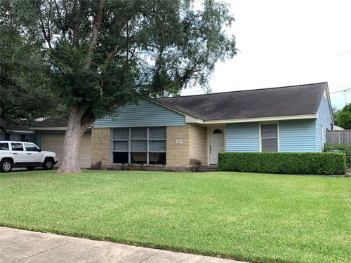3028 Winslow St, Houston, TX, 77025-2652 | Card Image