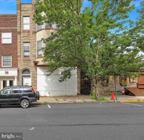 34 S 4th St, Reading, PA, 19602-1047 | Card Image