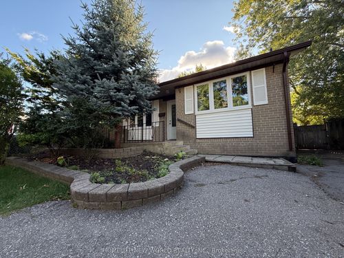 49 Thorncroft Cres, Ajax, ON, L1S2S1 | Card Image
