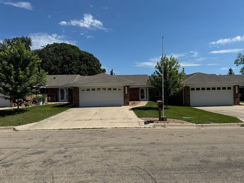 1930 Wilby Rd, Albert Lea, MN, 56007-2064 | Card Image