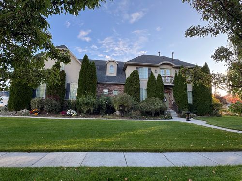 1303 Appaloosa Ave, Kaysville, UT, 84037-8509 | Card Image