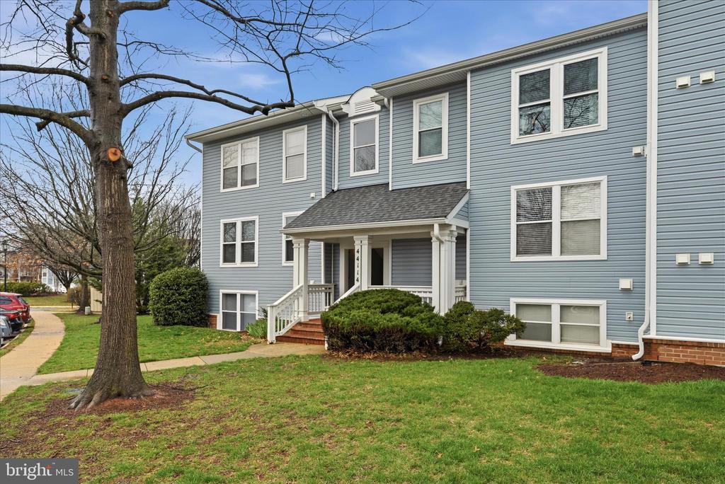 Residential in ASHBURN 2