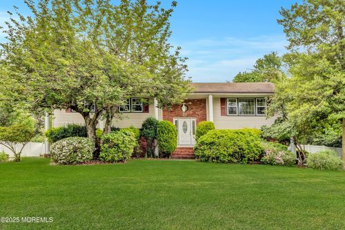 20 Devon Rd, Middletown, NJ, 07748-3441 | Card Image