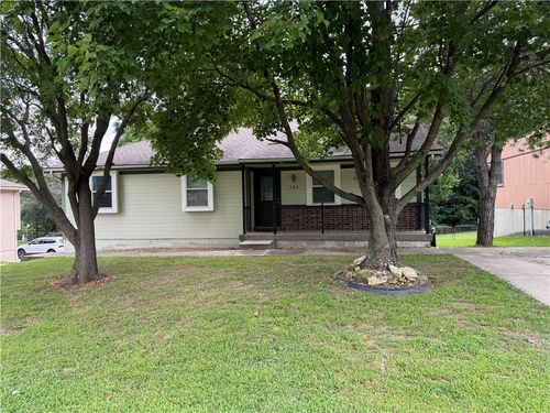 704 Hillcrest St, Pleasant Hill, MO, 64080-1508 | Card Image