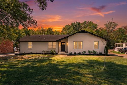 1406 Bradyville Pike, Murfreesboro, TN, 37130-5700 | Card Image