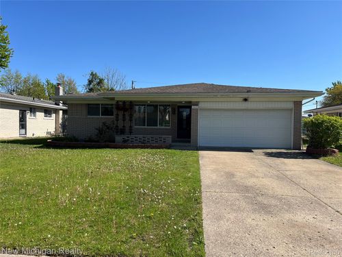 3620 Grigg Dr, Sterling Heights, MI, 48310-6133 | Card Image