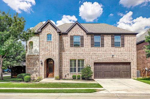 7205 E Nirvana Cir, North Richland Hills, TX, 76182-1509 | Card Image