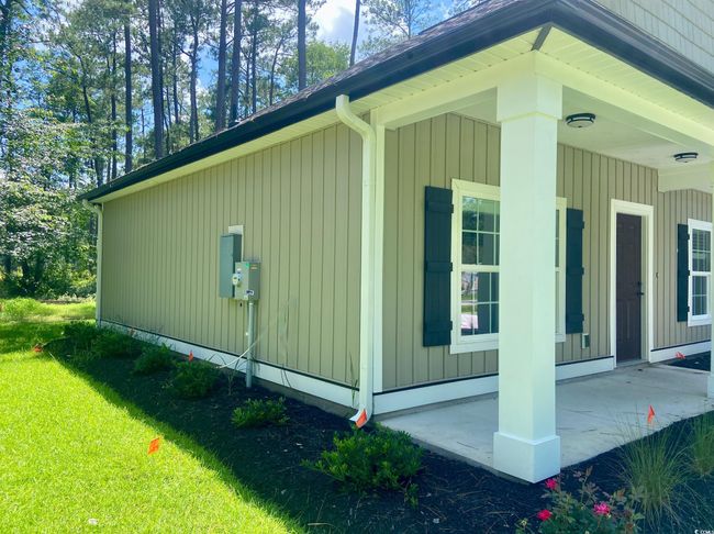 View of side of home | Image 7