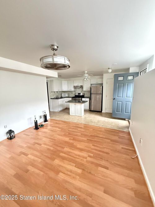 1b-399 Sleight Ave, Staten Island, NY, 10307-1960 | Card Image