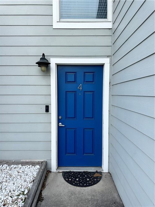 4-3402 Ocean Drive, Corpus Christi, TX, 78411 | Card Image