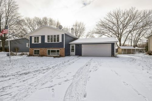 314 Alan Street Sw, Hutchinson, MN, 55350 | Card Image