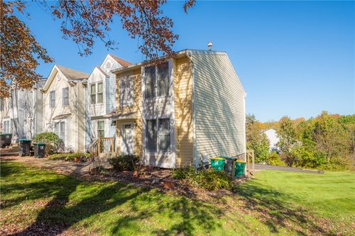 6360 Springhouse Pl, Bridgeville, PA, 15017-3522 | Card Image
