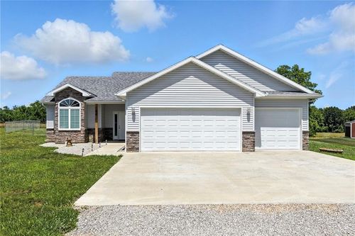 66 Se 451st Rd, Warrensburg, MO, 64093-7810 | Card Image