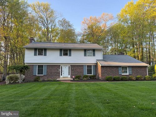 3205 Coachman Rd, WILMINGTON, DE, 19803-1902 | Card Image