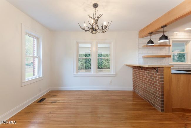 461 S Shady Ave, House other with 3 bedrooms, 3 bathrooms and null parking in Damascus VA | Image 17