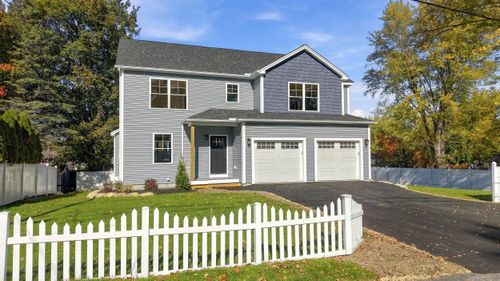 38 Bell, Nashua, NH, 03064 | Card Image