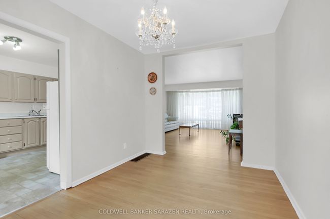 70 Viewmount Dr, House other with 4 bedrooms, 2 bathrooms and 3 parking in Nepean ON | Image 13