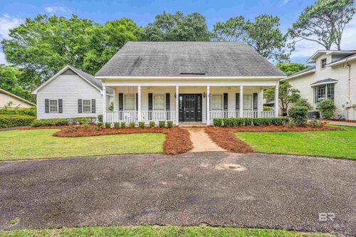 705 Holly Dr, Fairhope, AL, 36532-2814 | Card Image