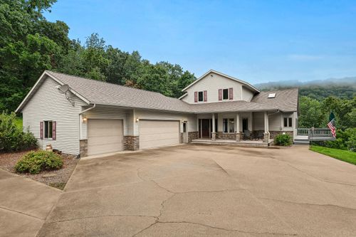 7354 County Road Ee, Bangor, WI, 54614-8910 | Card Image