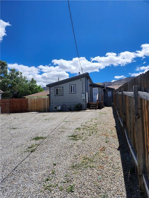 15 N 6th St, Mc Gill, NV, 89318 | Card Image