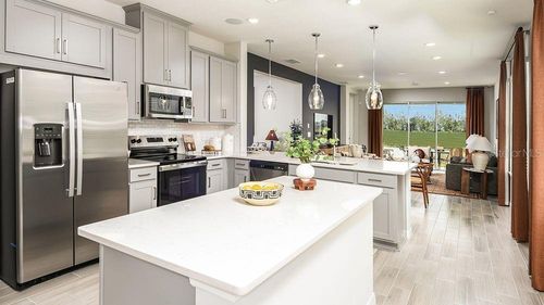 8616 Snowfall St, Sarasota, FL, 34241-2136 | Card Image