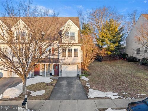 1409 Ravena St, Bethlehem, PA, 18015-9425 | Card Image