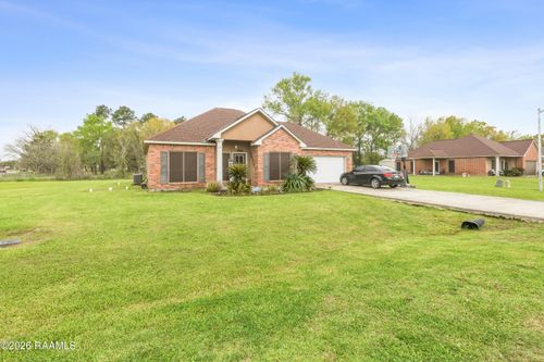 1005 Bridgetowne Ln, Breaux Bridge, LA, 70517-8124 | Card Image
